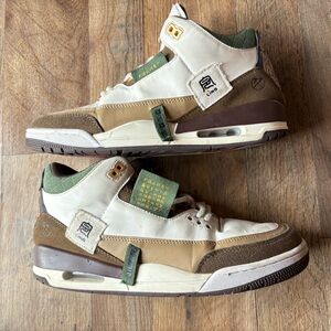 Nike Air Jordan 3 Retro Year Or The Tiger Shoes Men's Size 10 US White/Brown